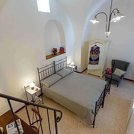 Da Concavo E Convesso Bed & Breakfast 4*