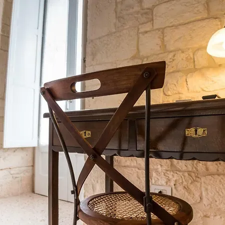 Da Concavo E Convesso 4* Locorotondo