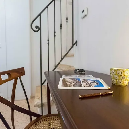 Da Concavo E Convesso 4* Locorotondo